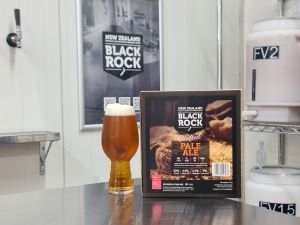 Black Rock Pale Ale Brew in a bag kit to make 23 Litres of beer. Box with branding and pale ale beer in a glass.